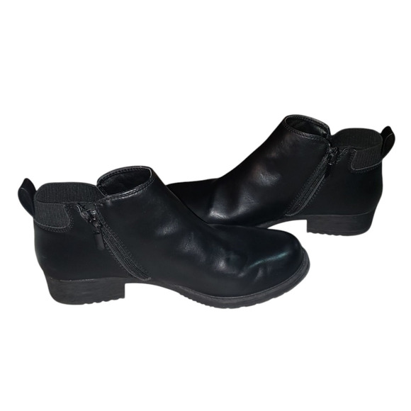 Bacia Black Ankle Boots – Size 8, Block Heel Zip Closure Minimalist Grunge Style - Picture 3 of 11